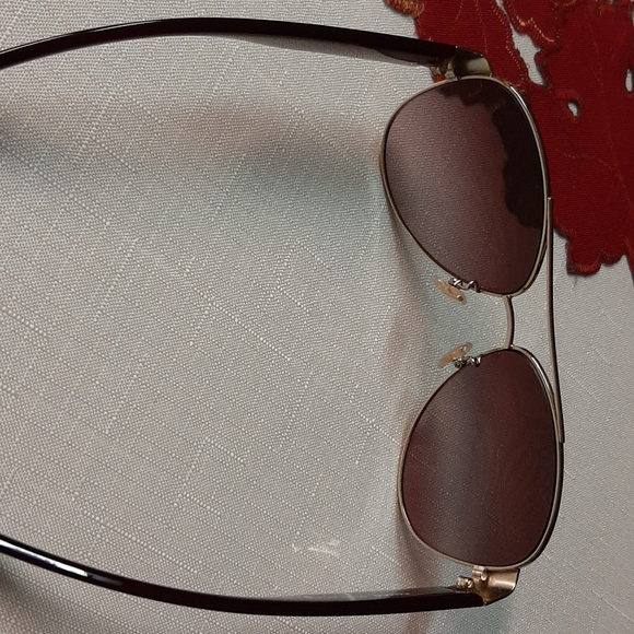 Authentic Coach sunglass - Picture 2 of 7